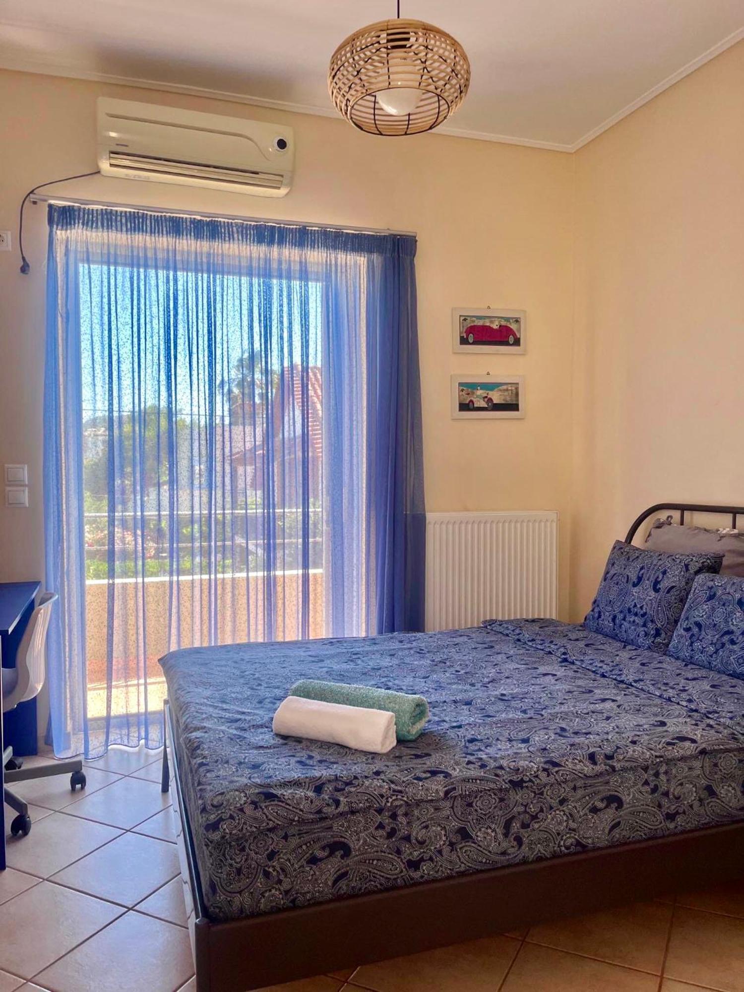 Вілла Chloe'S Sunrise Beach House Афіни Екстер'єр фото